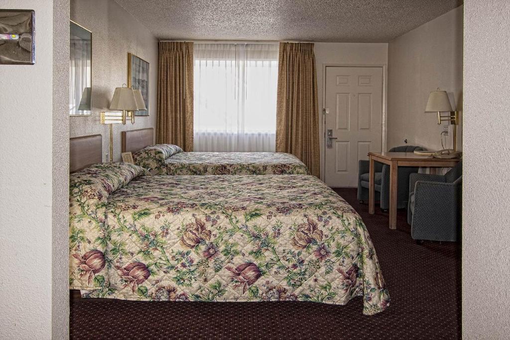 Three Rivers Inn Biggs Junction Стая снимка