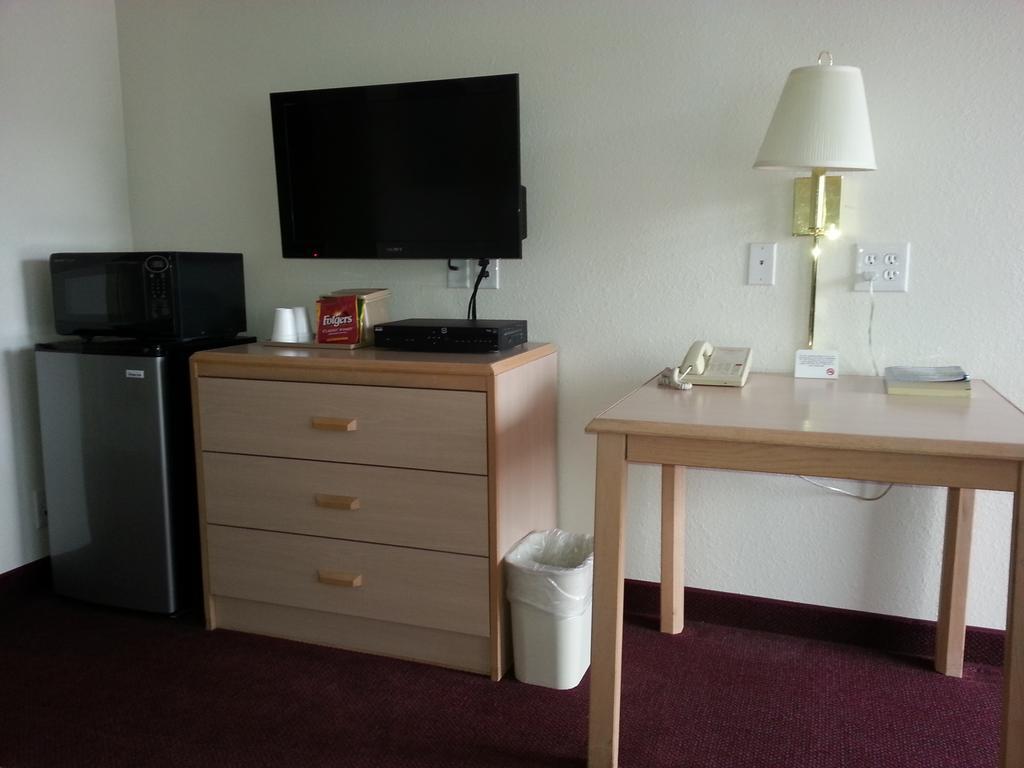 Three Rivers Inn Biggs Junction Екстериор снимка